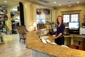 Check-in/check-out kiosk