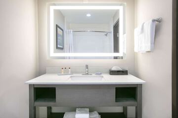 Room 20 of 40