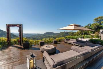 Sundeck