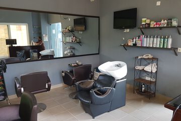Hair salon