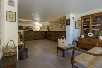 Reception hall