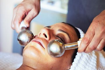 Facial