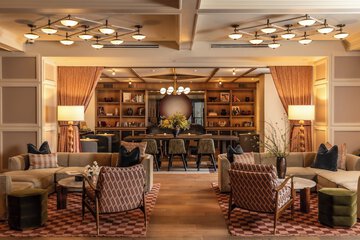 Hutton Hotel
