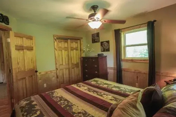 guest_rooms