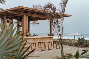Beach bar