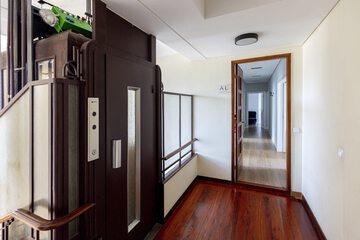 Elevator