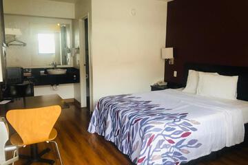 Red Roof Inn Bridgeton