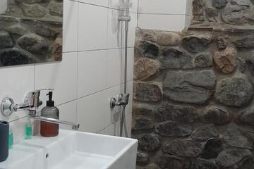 Photo 33