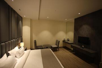 Photo 40