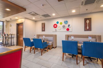 Breakfast/Coffee Service 40 of 44