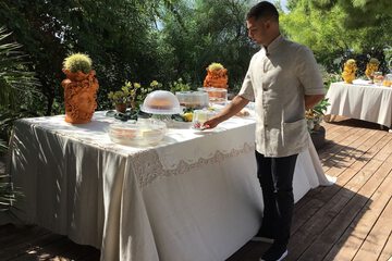 Breakfast buffet
