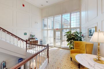 Hotel Interior 8 of 43