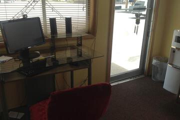 Photo 11