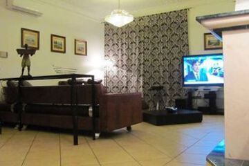 Executive Lounge