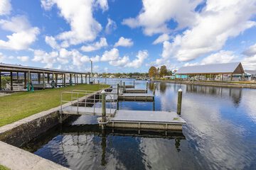 Dock