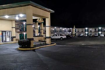 Super 8 by Wyndham Columbia