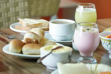 Breakfast meal