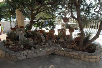 Photo 57