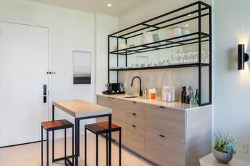 Private kitchenette