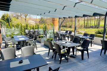 Sundeck