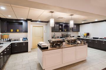 Breakfast/Coffee Service 20 of 24