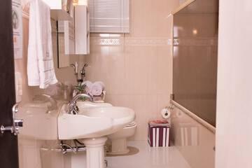 Jetted tub