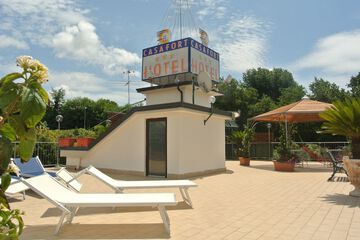 Sundeck