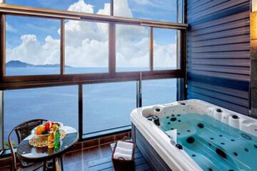 Jetted Tub