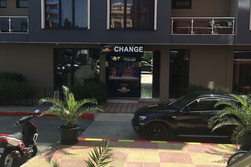 ATM/banking on site