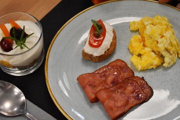 Breakfast meal
