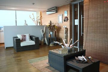Spa reception