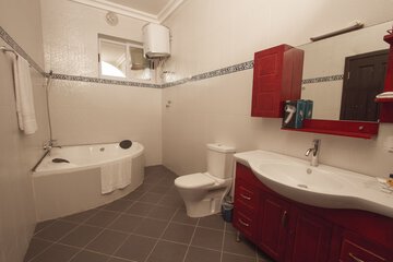 Bathroom shower