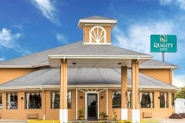 Quality Inn Morton at I-74