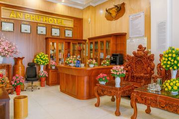 Reception hall