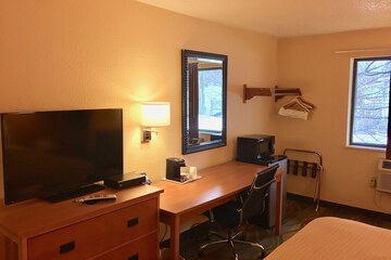Room 4 de 8