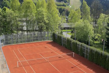 Tennis court