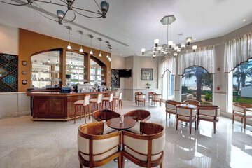 Coffee shop