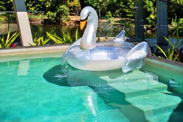 Private pool