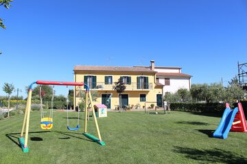 Children's play area - outdoor