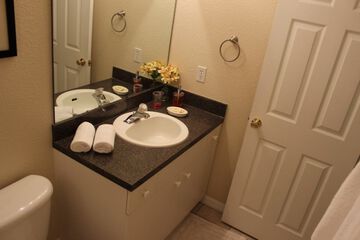 Bathroom sink