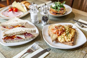 Breakfast meal