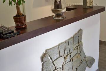 Spa reception