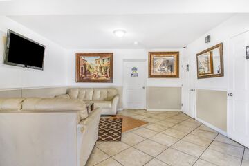 Hotel Interior 26 of 69