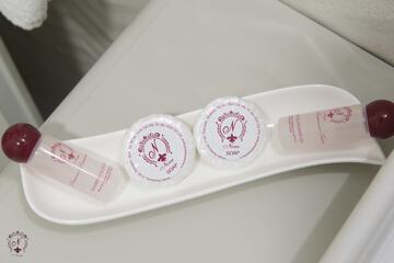 Bathroom amenities