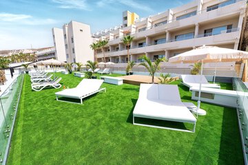 Sundeck