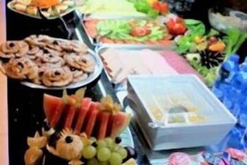 Breakfast buffet