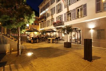 Front of property - evening/night