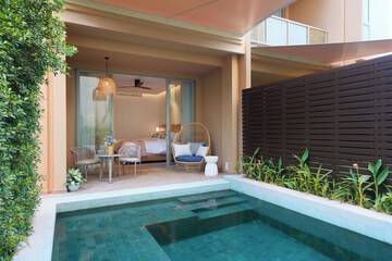 Private pool