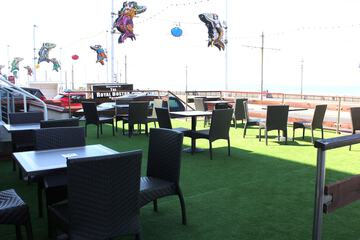 Sundeck