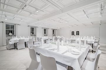 Indoor wedding